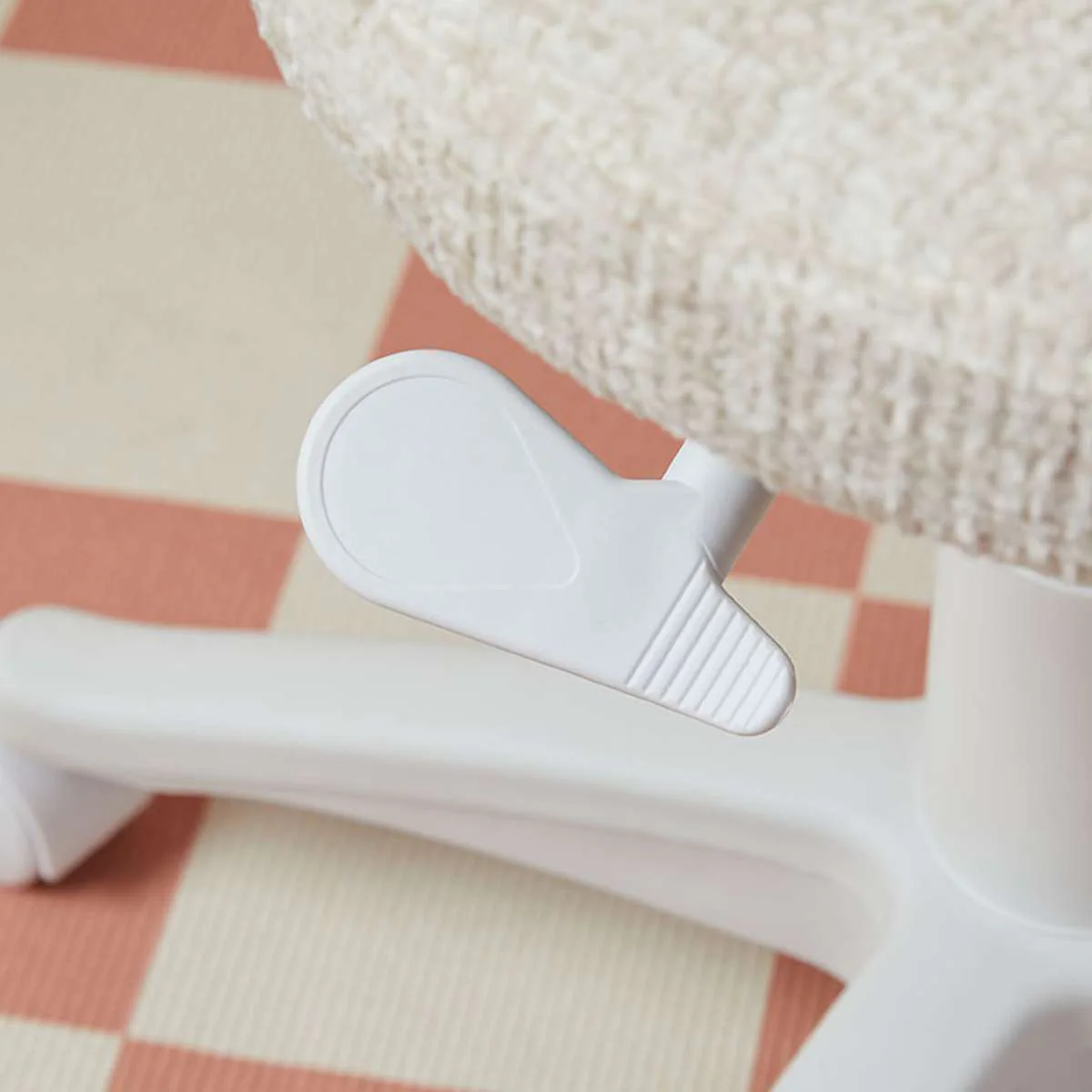 Amour Desk Chair - Cream - Image 9