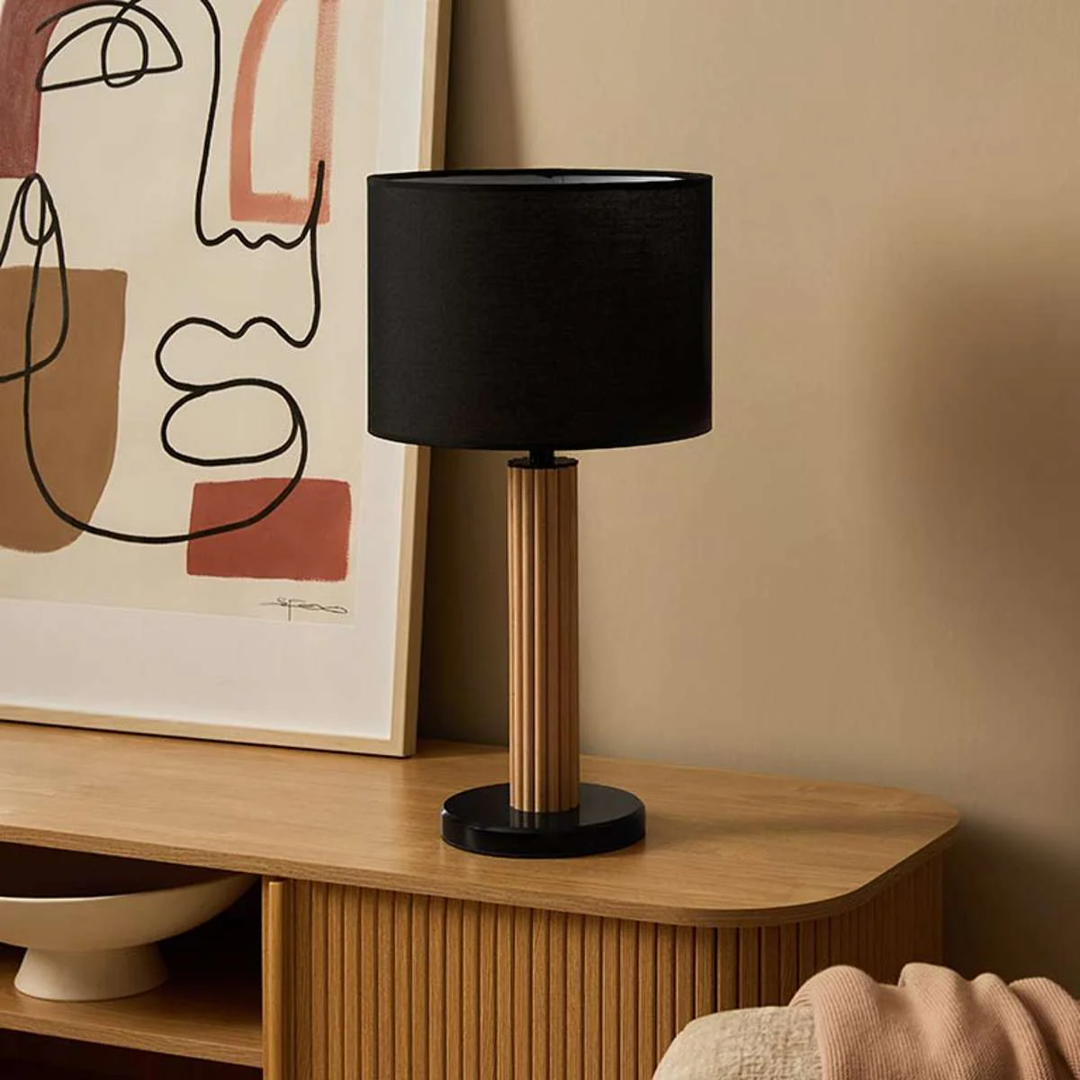Eve Black Marble Base Table Lamp - Image 3