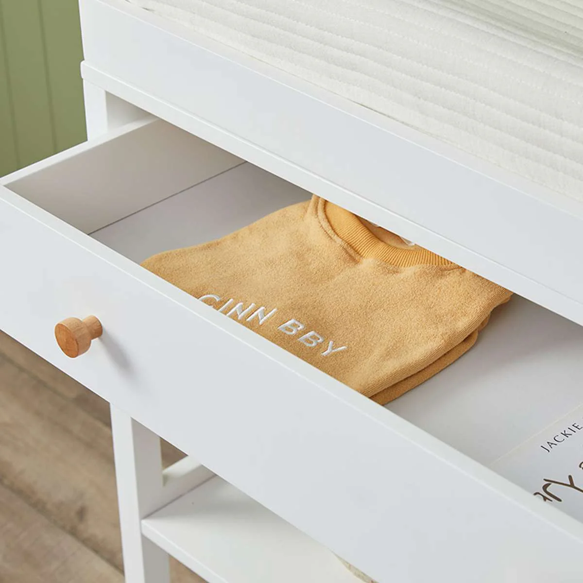 Mocka Change Table With Removable Top - White - Image 7