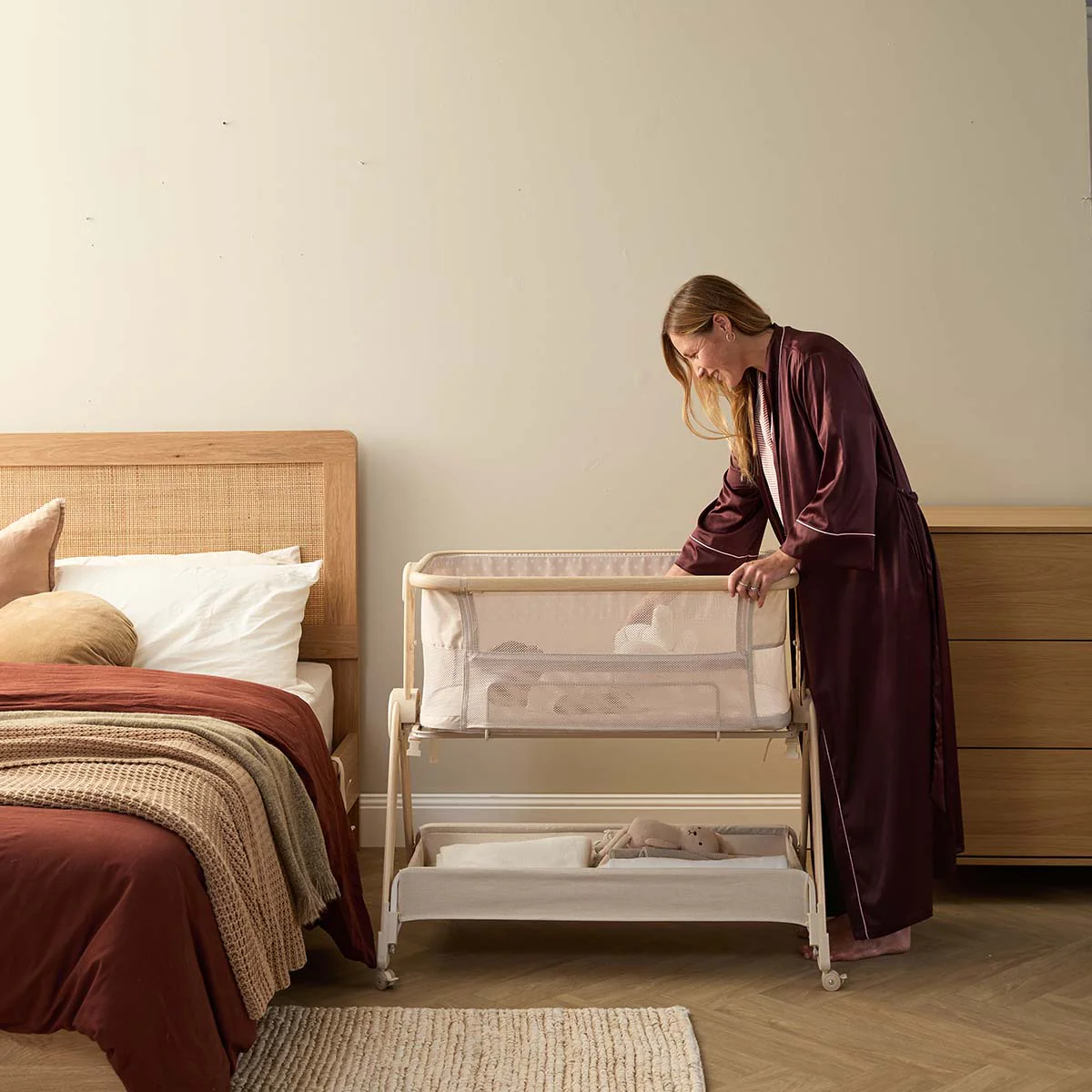 Mocka Dream Swing Co Sleep Bassinet