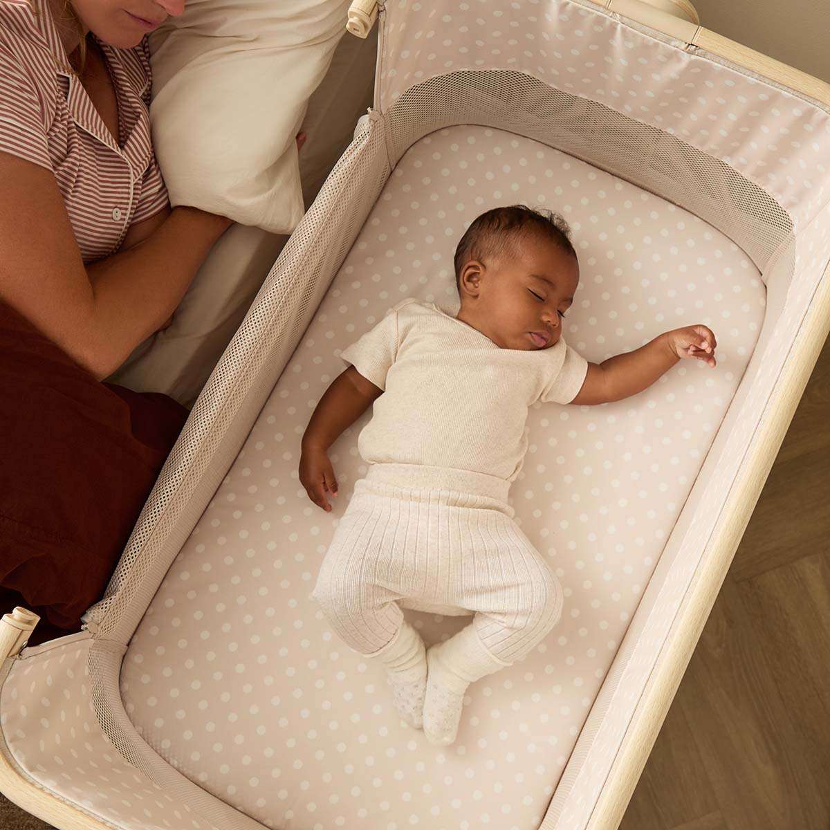 Mocka Dream Swing Co Sleep Bassinet - Image 2