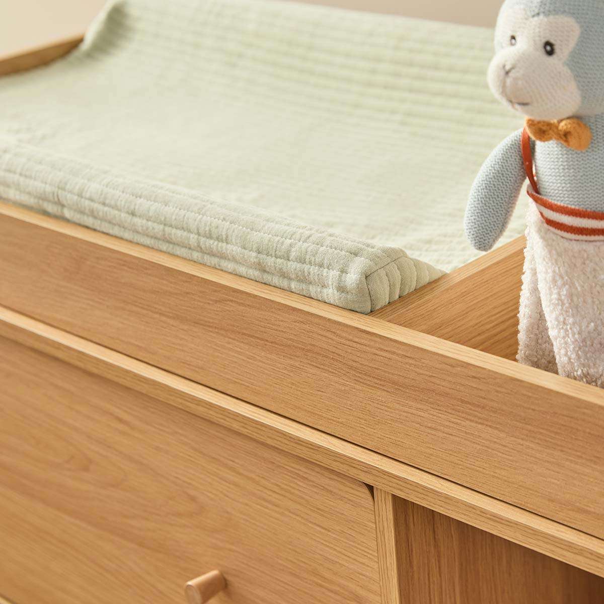 Ollie Change Table With Removable Top - Natural - Image 4