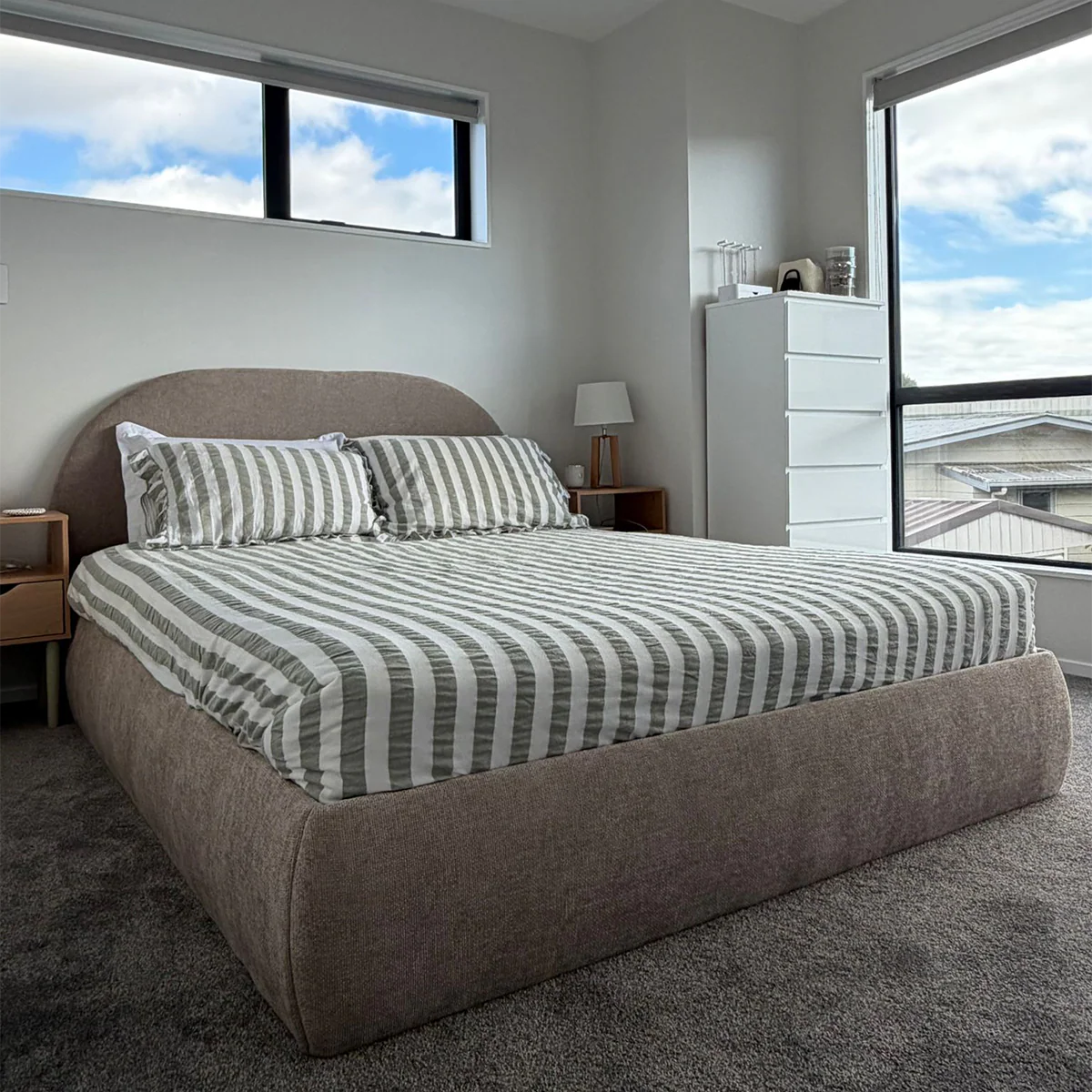 Tanner Storage Queen Bed - Beige - Image 5