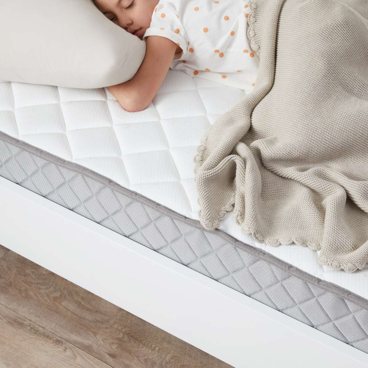 Vale Pocket Spring Double Mattress - Image 3